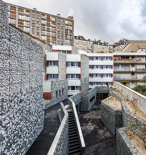 Une résidence sociale illumine un faubourg parisien